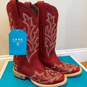 Womens Western Boot - BRAND NEW!